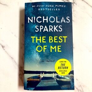 The Best Of Me by Nicholas Sparks 📚